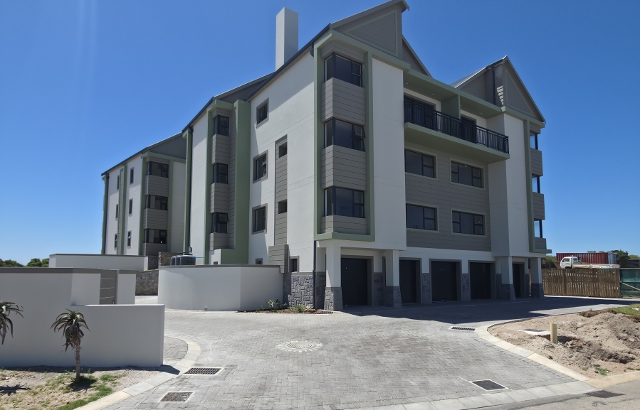 3 Bedroom Property for Sale in Marina Martinique Eastern Cape